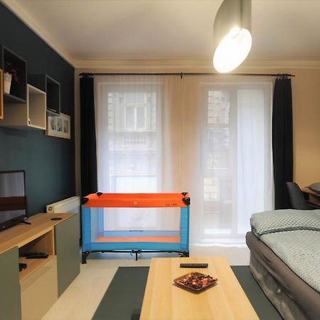 Lovely Apartment In The Heart Of Budapest Luaran gambar