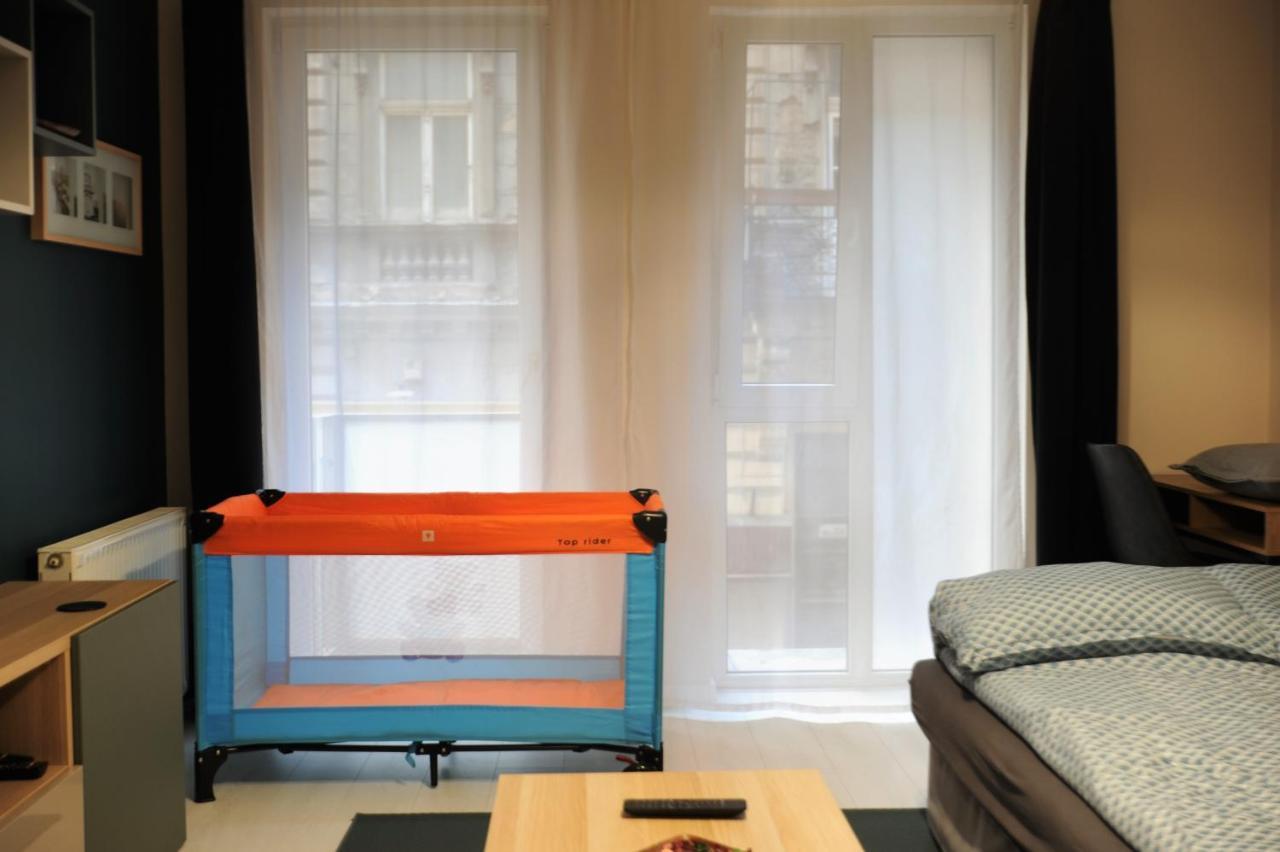 Lovely Apartment In The Heart Of Budapest Luaran gambar
